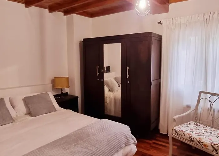 Bouzas Semesterbostad Teo